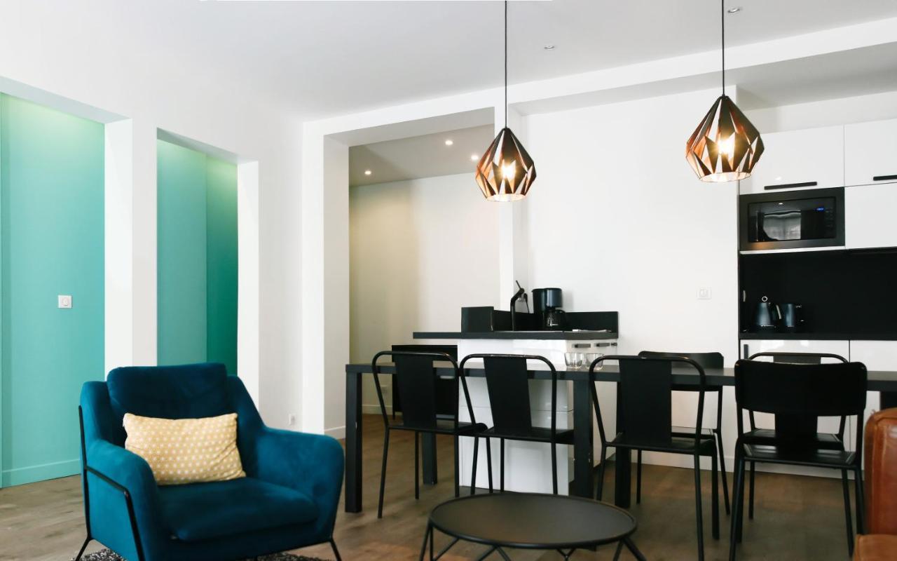 Elégant appartement dans le quartier Concorde à Paris Extérieur photo
