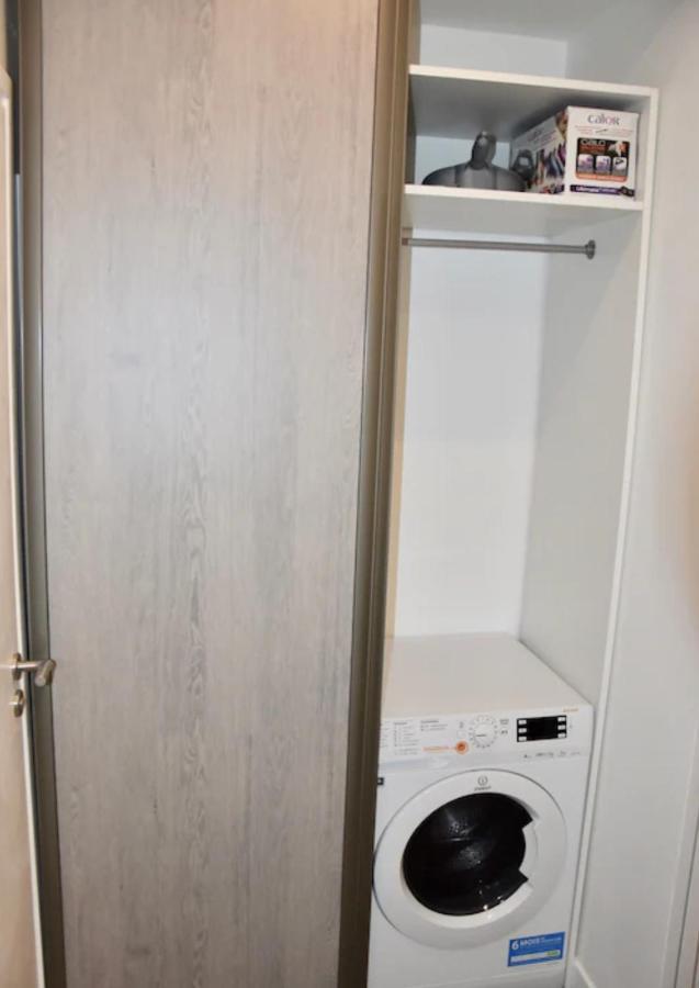 Elégant appartement dans le quartier Concorde à Paris Extérieur photo